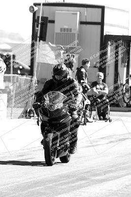 media/May-06-2024-Moto Forza (Mon) [[b33359f27d]]/Around the Pits/